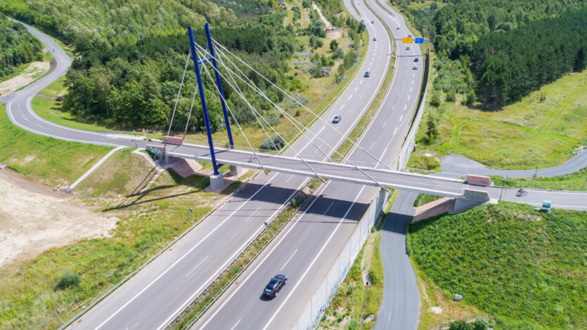 Pylonbrücke Bild 01_Luftbild nach Süden Pylonbrücke Bild 01_Luftbild nach Süden