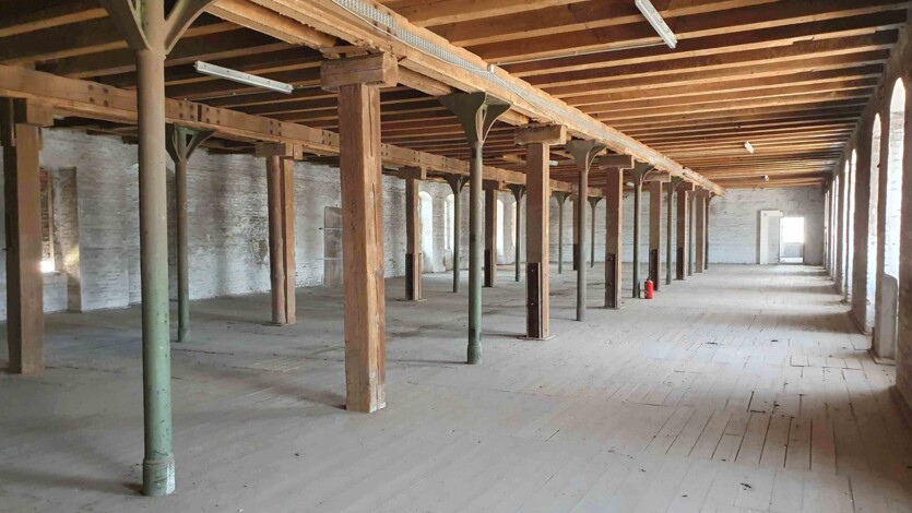 Walzenmühle - Innenansicht Bestand 1 Walzenmühle - Innenansicht Bestand 1